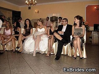Dia de casamento upskirts!